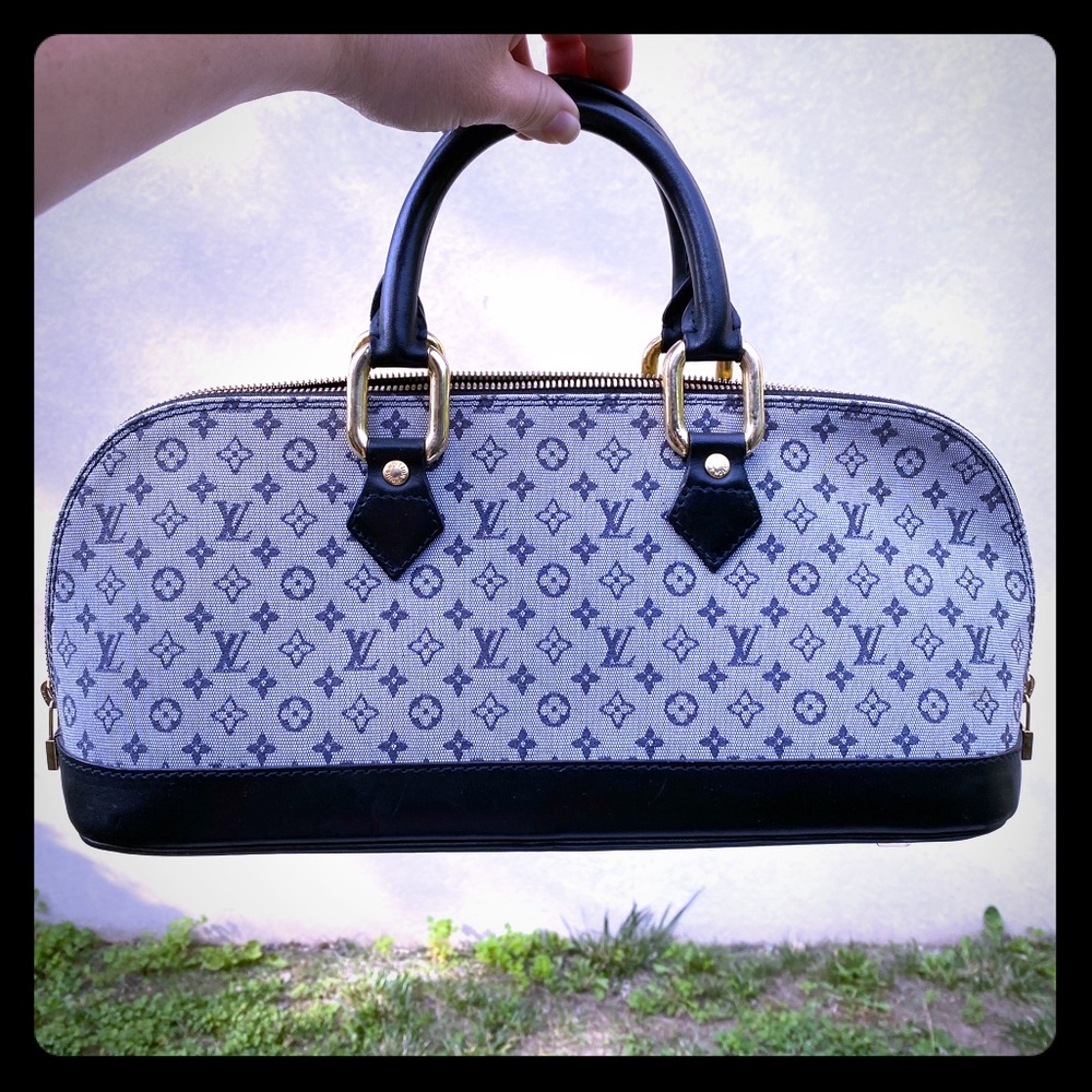 Louis Vuitton Gray Monogram Mini Lin Alma Long Bag